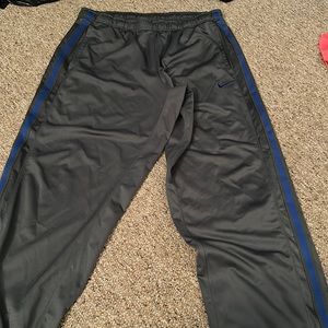 men’s nike sweats